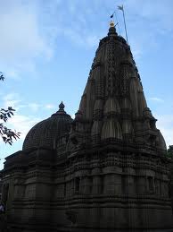 Lalaram temple worships Lord Rama where one can see a huge black idol of lord Hanuman. Idols of Sita and Laxman